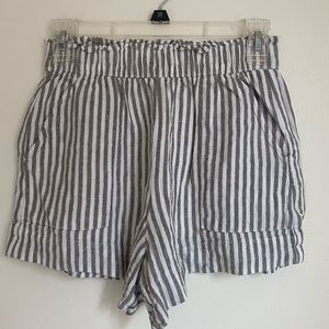 abercrombie & fitch green and white striped cinched shorts!